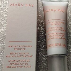 Instant Puffiness Reducer Mary Kay!!